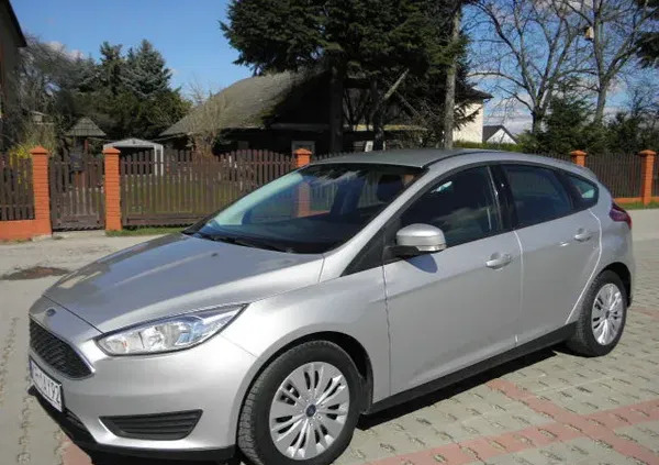 kunów Ford Focus cena 39900 przebieg: 130000, rok produkcji 2017 z Kunów